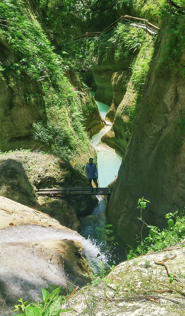 Dau Falls, Samboan, Cebu, Philippines