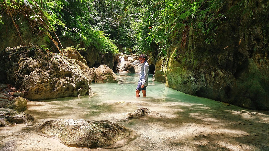 Dau Falls, Samboan, Cebu, Philippines